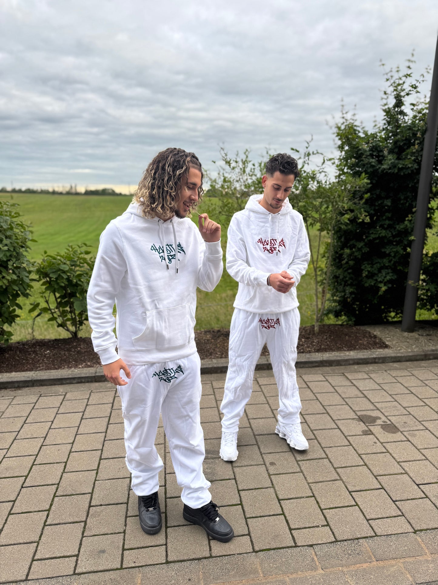 Jogging H2JZ Blanc, Détails Rouges
